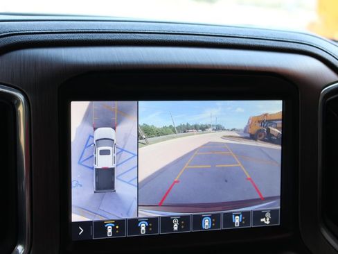 Used 2019 GMC Sierra 1500 Denali w/ Denali Ultimate Package image 19