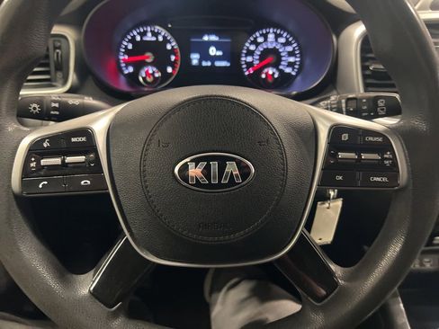 Used 2019 Kia Sorento L image 52