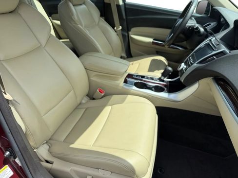 Used 2016 Acura TLX FWD image 19