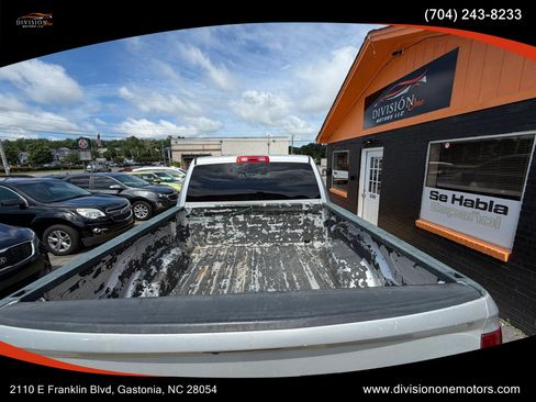 Used 2009 Dodge Ram 1500 Truck SLT AWD/4WD image 5