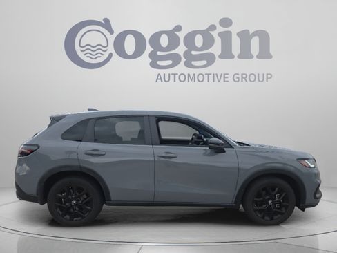 Used 2024 Honda HR-V Sport image 6