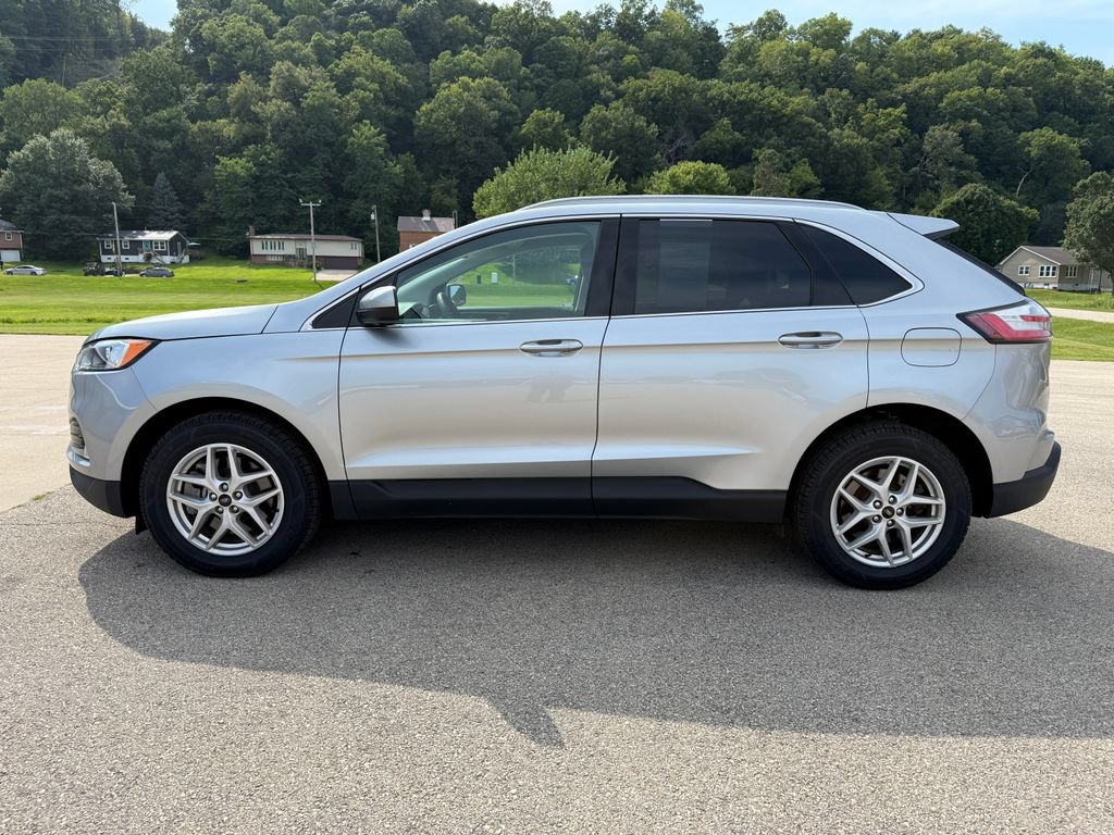 Used 2024 Ford Edge SEL w/ Convenience Package AWD/4WD image 8