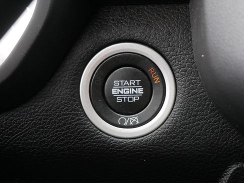 Used 2024 RAM 3500 Big Horn AWD/4WD image 28