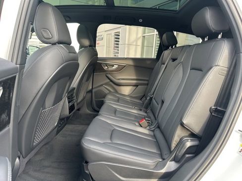 New 2026 Audi Q7 3.0T Premium Plus image 13