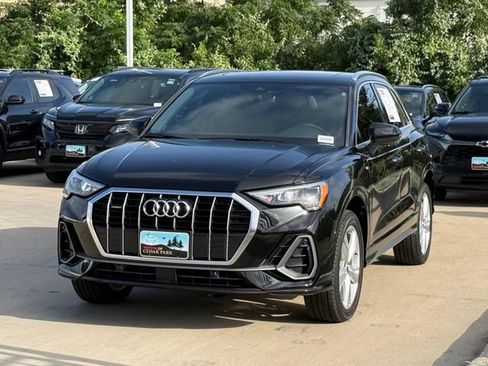 Used 2020 Audi Q3 2.0T Premium AWD/4WD image 8