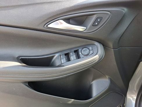 Certified 2024 Buick Encore GX Sport Touring FWD image 12