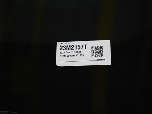 Used 2021 GMC Terrain SLT w/ Infotainment Package II AWD/4WD image 28