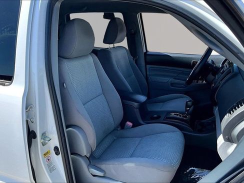 Used 2013 Toyota Tacoma 2WD Double Cab w/ Convenience Pkg image 25