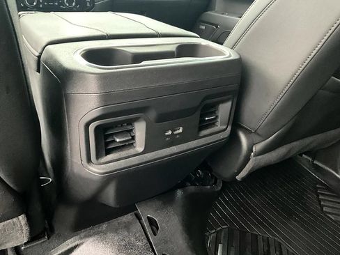 Used 2024 Chevrolet Silverado 1500 LT Trail Boss w/ Convenience Package II AWD/4WD image 34