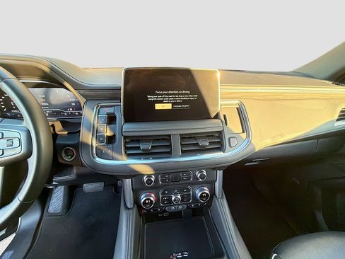 Used 2024 GMC Yukon SLT image 29