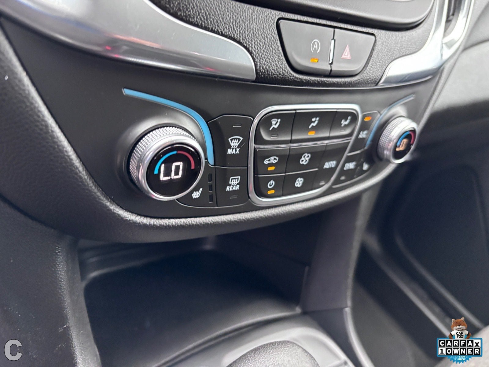Certified 2024 Chevrolet Equinox LT FWD image 28