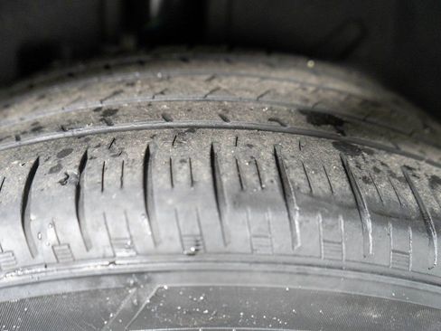 Used 2024 Buick Encore GX Sport Touring image 29