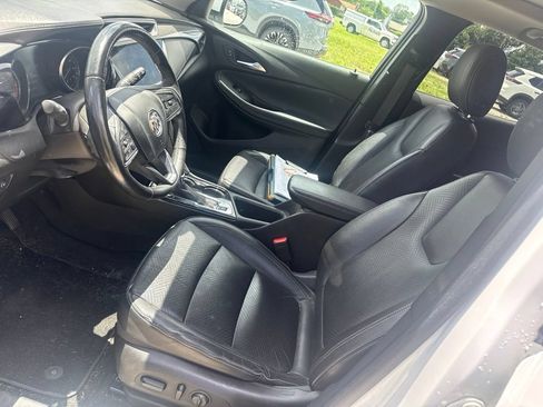 Used 2021 Buick Encore GX Essence w/ Experience Buick Package FWD image 13