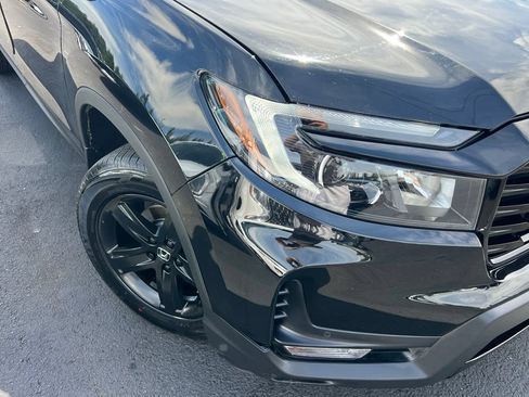 Used 2022 Honda Ridgeline Black Edition image 3