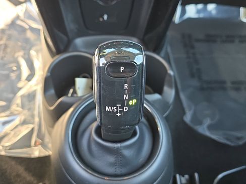 Used 2023 MINI Cooper S image 18