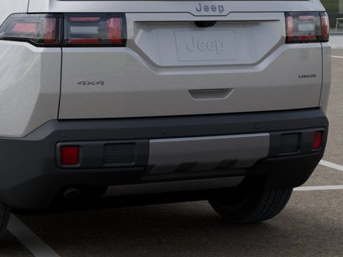 New 2026 Jeep Cherokee Laredo AWD/4WD image 13