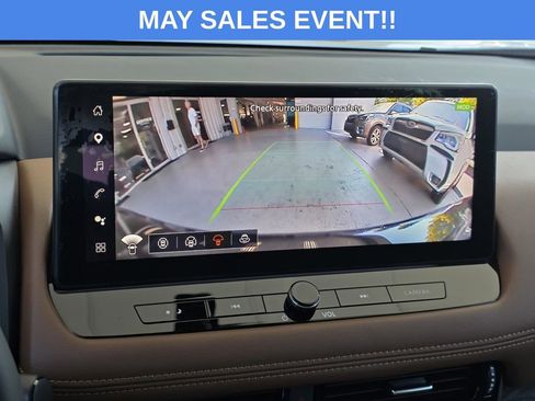 Used 2025 Nissan Rogue Platinum FWD image 22