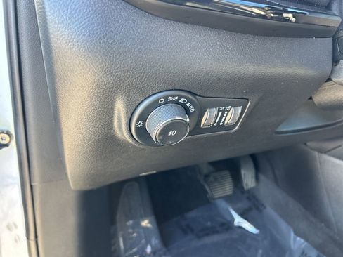 Certified 2023 Jeep Compass Altitude w/ Convenience Group image 35