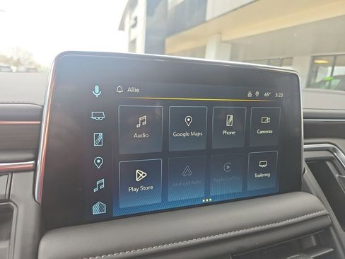 Used 2024 Chevrolet Tahoe LT w/ Luxury Package image 25