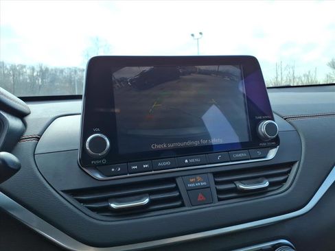 Used 2021 Nissan Altima 2.5 SR image 12