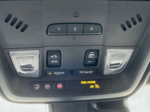 Certified 2022 Cadillac XT4 Sport w/ Enhanced Visibility Package image 27