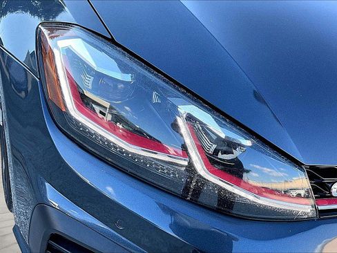Used 2018 Volkswagen GTI Autobahn FWD image 24