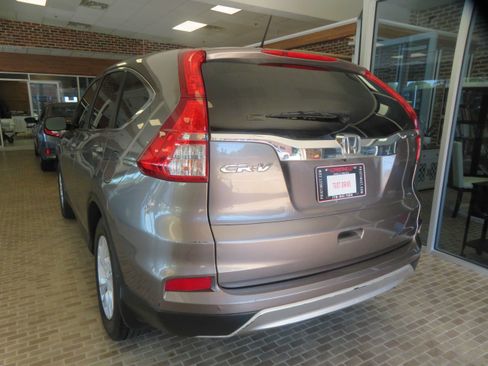 Used 2016 Honda CR-V EX image 6
