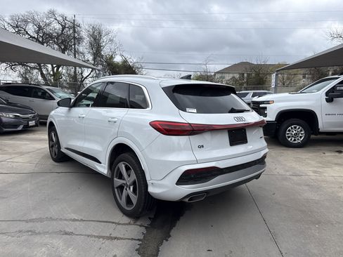 Used 2025 Audi Q5 Premium Plus image 5