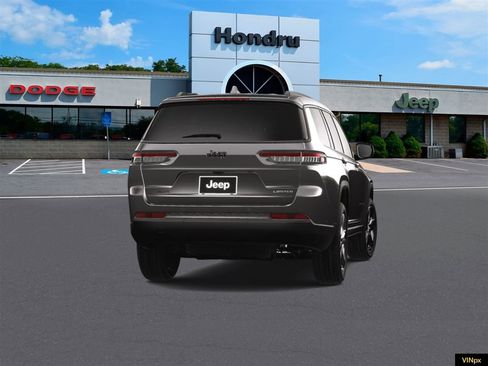New 2025 Jeep Grand Cherokee L Limited w/ Black Appearance Package image 14