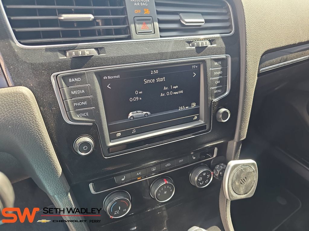 Used 2017 Volkswagen GTI S FWD image 19