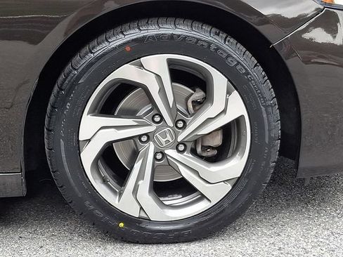 Used 2018 Honda Accord EX-L image 9