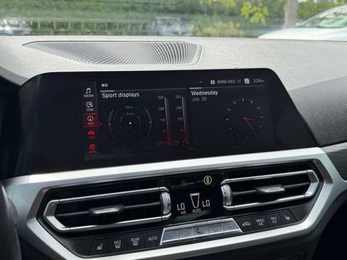 Used 2021 BMW 430i Coupe w/ Premium Package RWD image 21