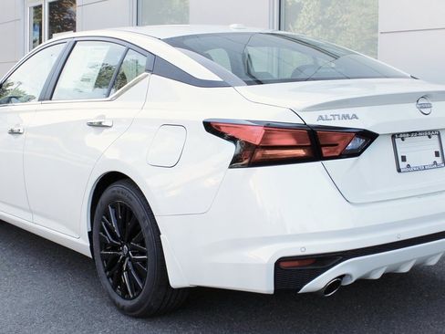 New 2025 Nissan Altima 2.5 SV w/ SV Special Edition Package image 3