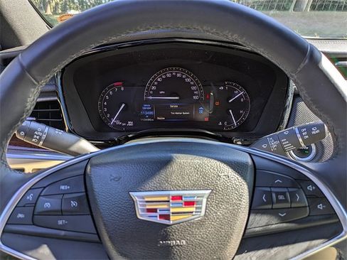 Used 2017 Cadillac XT5 Premium Luxury w/ LPO, Wheel Lock Package image 33