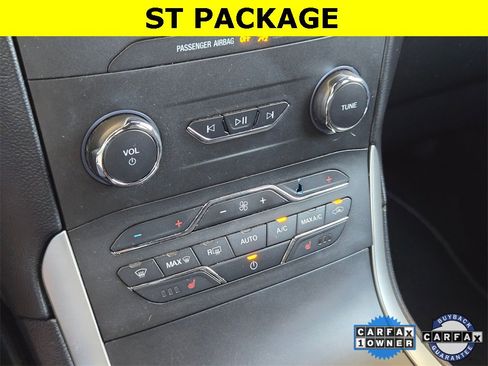 Used 2020 Ford Edge ST-Line image 16