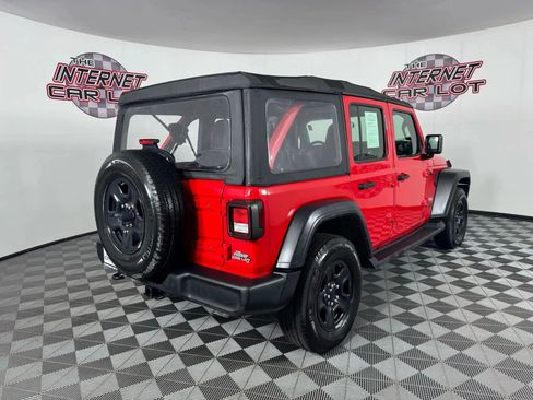Used 2018 Jeep Wrangler Unlimited Sport image 7