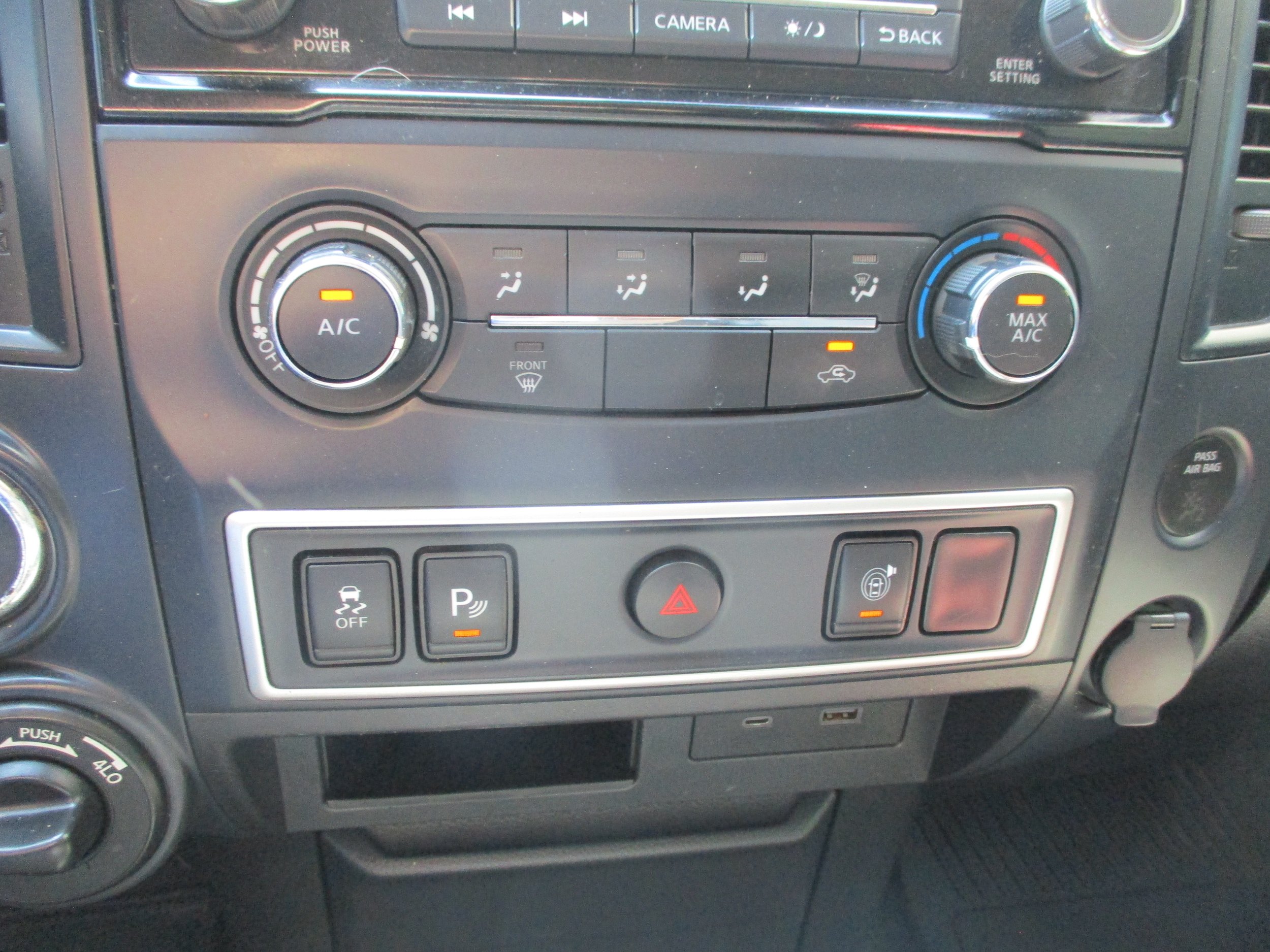 Used 2021 Nissan Titan S w/ S Utility Package AWD/4WD image 13