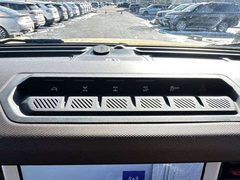 Certified 2024 Ford Bronco Heritage Edition image 22