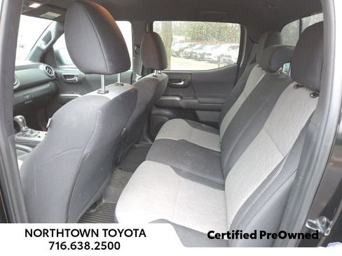 Used 2023 Toyota Tacoma TRD Off-Road image 14