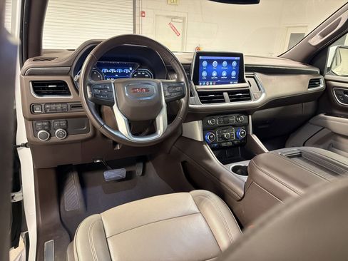 Used 2021 GMC Yukon SLT image 28