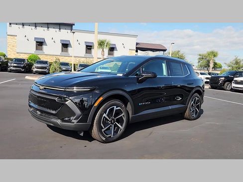 New 2026 Chevrolet Equinox EV LT image 25