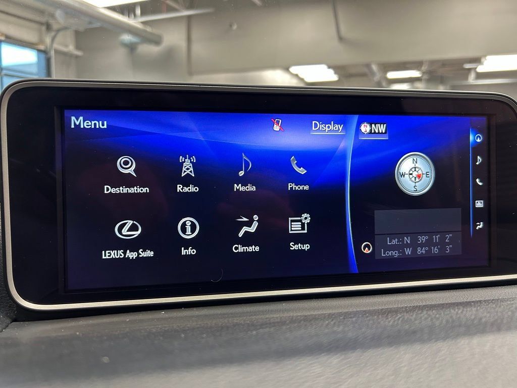 Used 2017 Lexus RX 450h AWD image 22