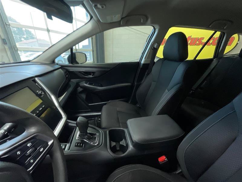 Used 2024 Subaru Outback AWD/4WD image 12