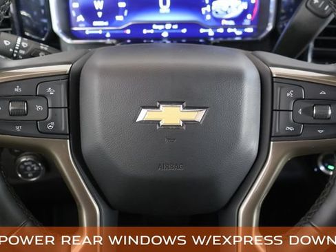 Used 2024 Chevrolet Silverado 2500 High Country w/ Technology Package AWD/4WD image 29