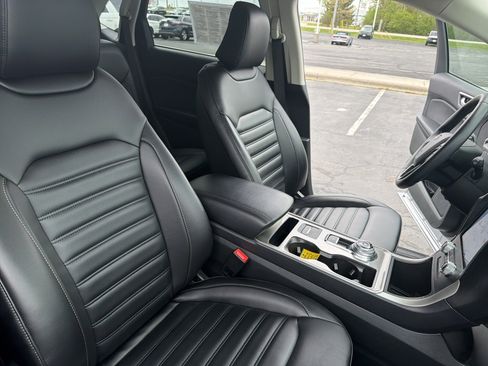 Certified 2023 Ford Edge SEL w/ Convenience Package AWD/4WD image 58