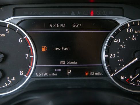 Used 2022 Nissan Rogue SV w/ SV Premium Package AWD/4WD image 18