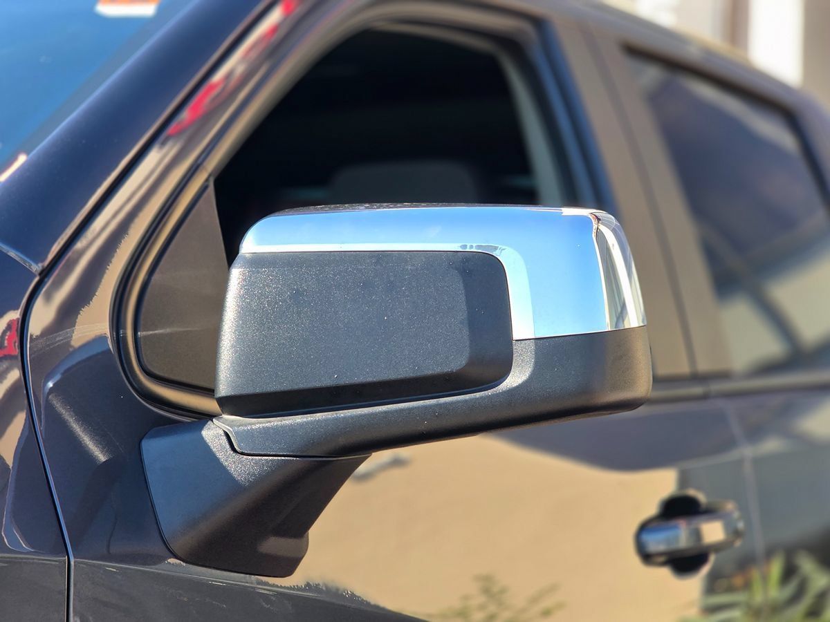 Used 2022 Chevrolet Silverado 1500 LT RWD image 8