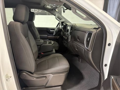 Used 2019 Chevrolet Silverado 1500 LT w/ All-Star Edition AWD/4WD image 14