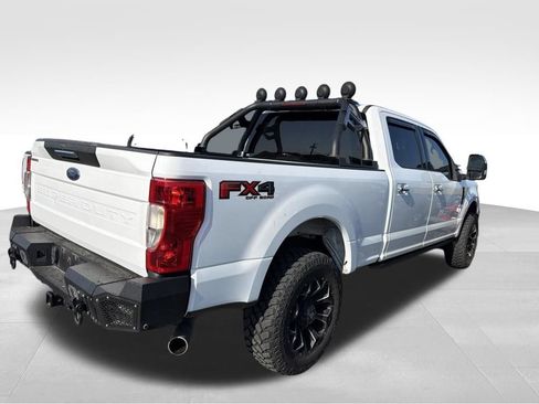 Used 2022 Ford F250 XLT w/ XLT Premium Package AWD/4WD image 4