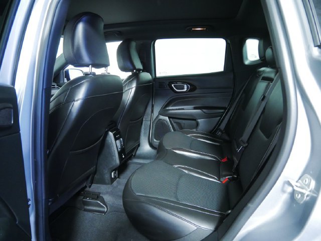 Used 2023 Jeep Compass High Altitude AWD/4WD image 16